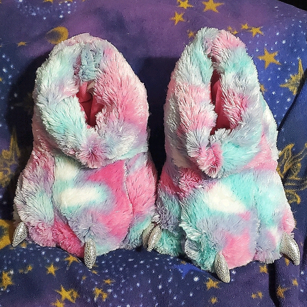 Paw Fantasy Dragon Beast Claw Toe Slippers L9-10